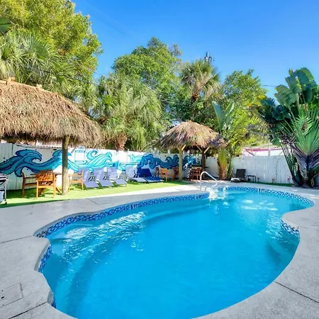 Pink Flamingo Unit, Steps To Beach, Siesta Key Village & Pet-Friendly